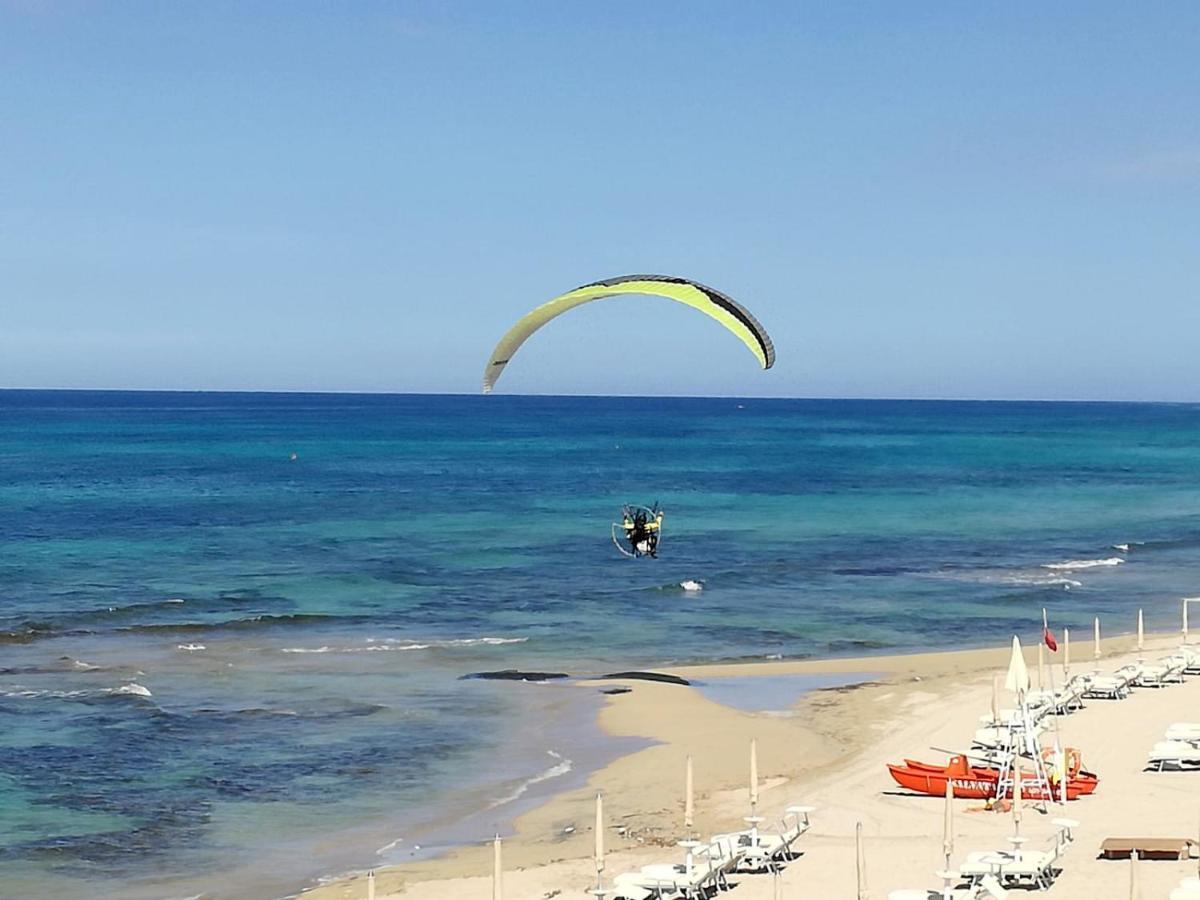 Dimora Grazia In Riva Al Mare Apartamento Monopoli Exterior foto